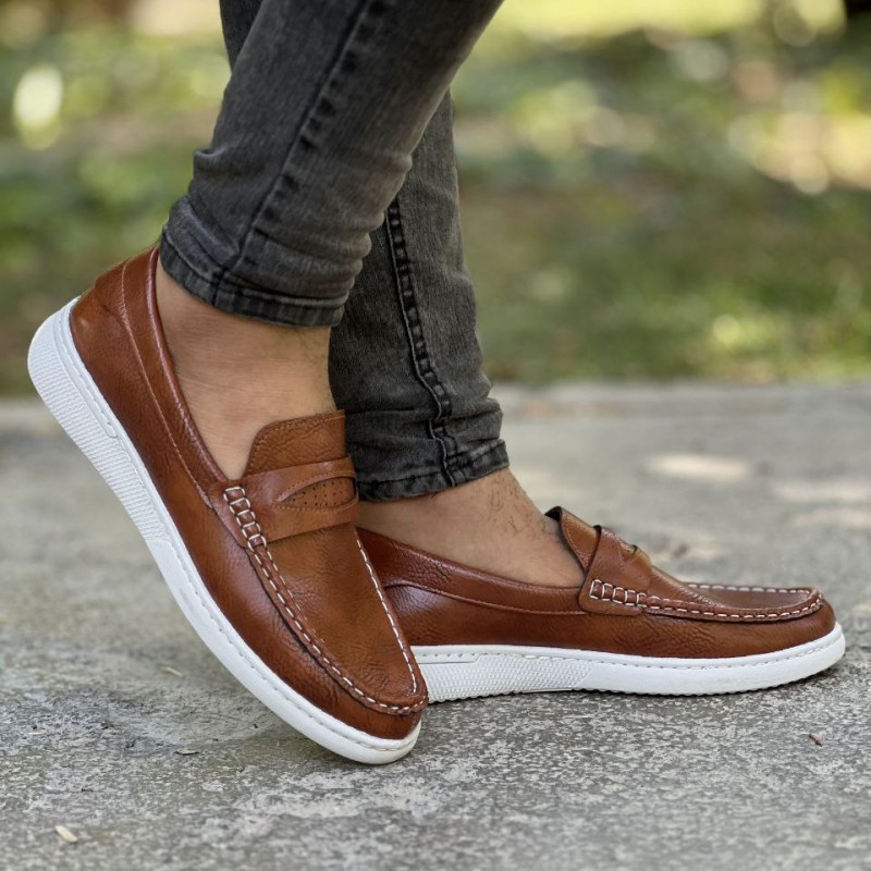 حراجفوق العاده کفش  کالج مردانه پسرانه شیک و باکیفیت رنگ قهوه ای  باارسال رایگان