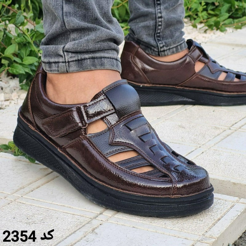 کفش صندل تابستانه مردانه مدل جدید چسبی  رنگ قهوه ای براق  کد 2354