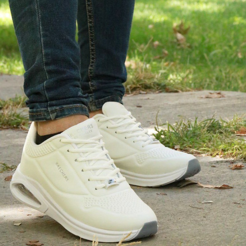 کفش کتونی اسپرت مردانه پسرانه مدل نایک زیره کپسولی  رنگ سفید تمام