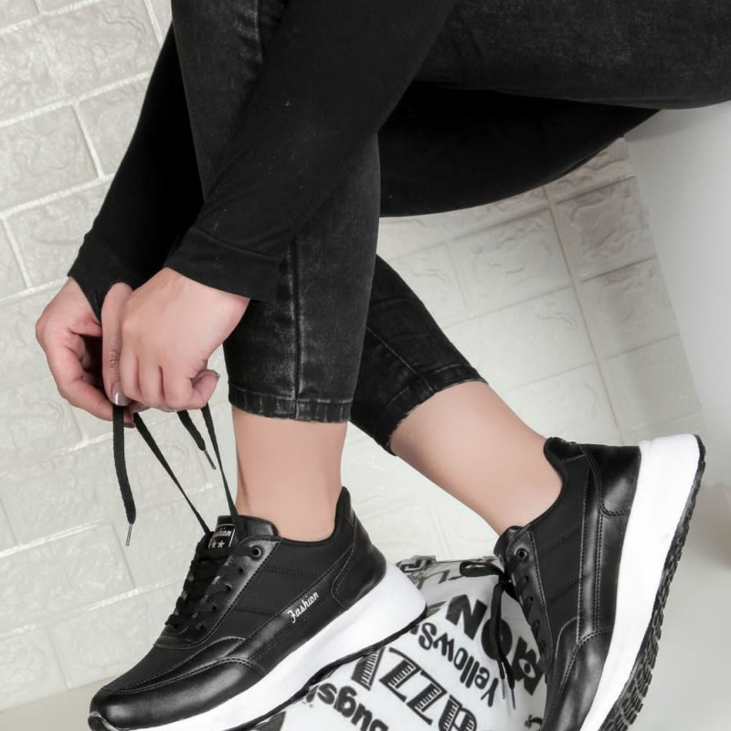 کفش کتونی اسپرت دخترانه زنانه مدل MLP رنگ مشکی زیره سفید