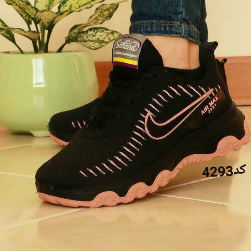 کفش کتونی اسپرت  زنانه و دخترانه مدل نایک رنگ مشکی کالباسی 4293