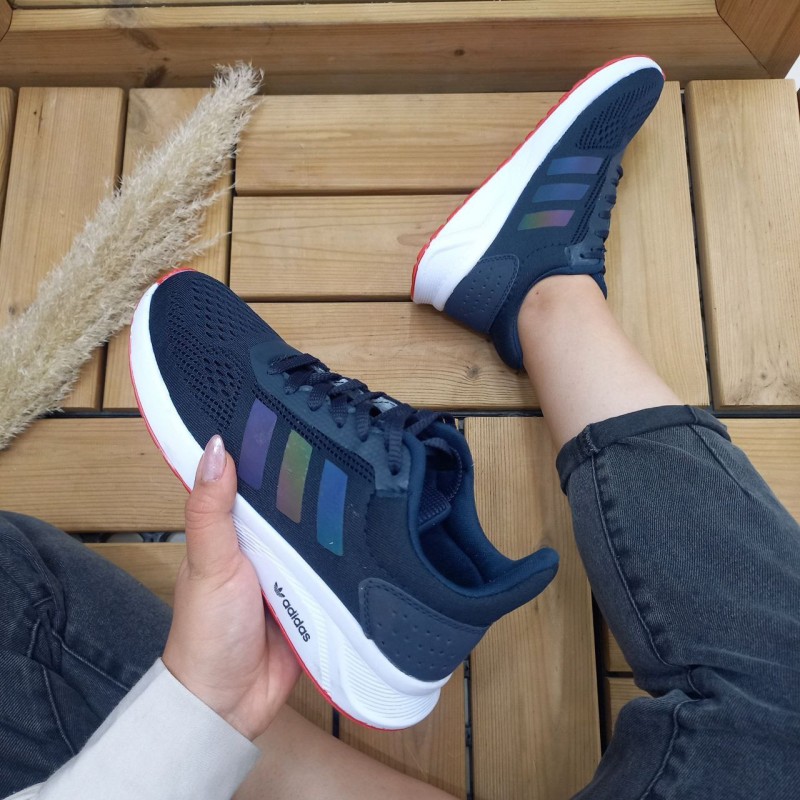 کفش کتونی اسپرت زنانه و دخترانه مدل اسپیسر ادیداس رنگسورمه ای هولوگرامی