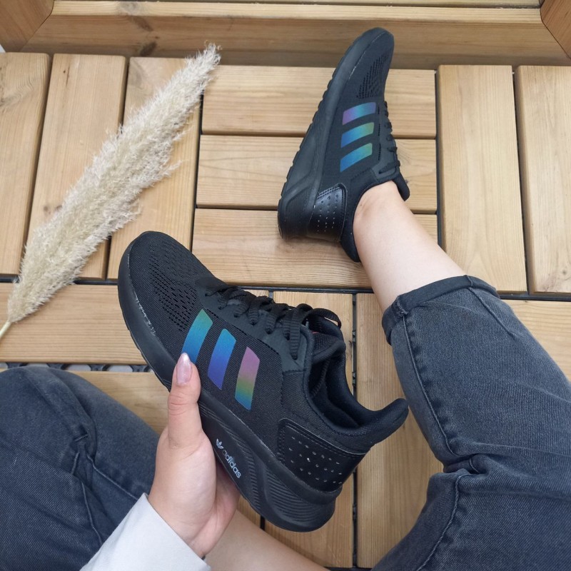 کفش کتونی اسپرت زنانه و دخترانه مدل اسپیسر ادیداس رنگ مشکی هولوگرامی