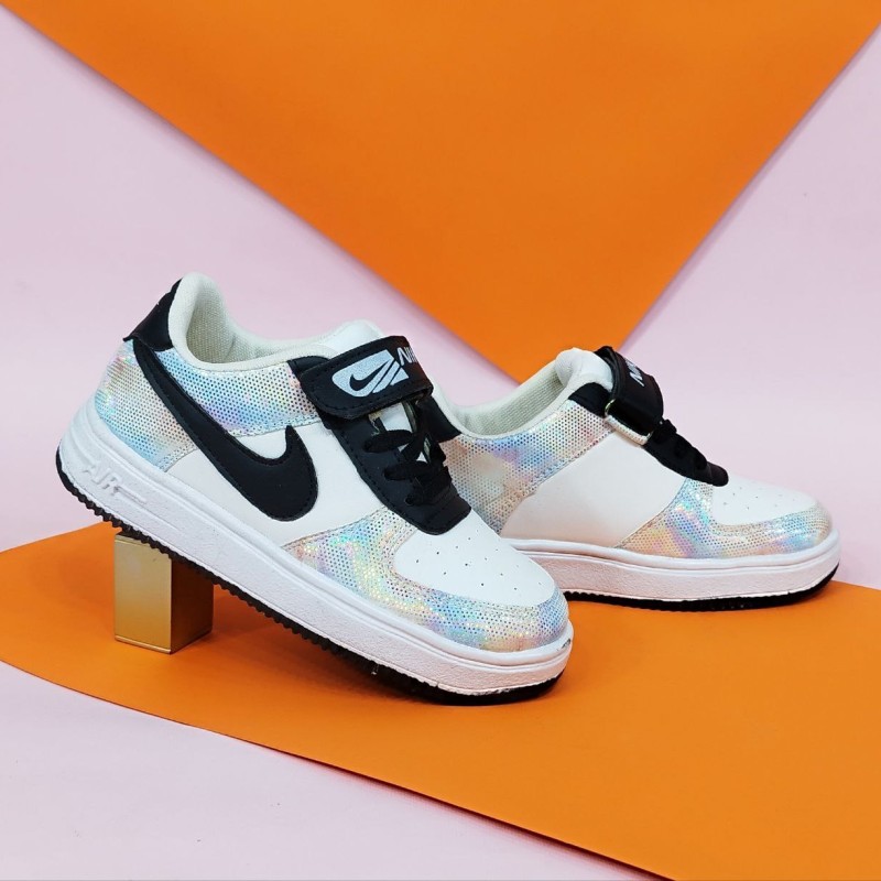 کفش کتونی  اسپرت بچگانه مدل نایک سفید مشکی