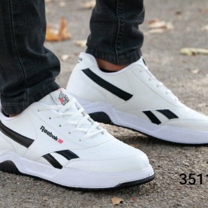 فروش ویژه کفش اسپرت مردانه مدل ریبوک رویه چرم  جذاب و شیک پسندسفید خط مشکی کد 3511