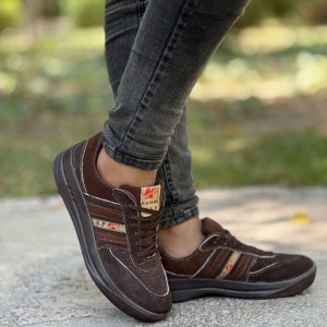 حراج فوق العاده کفش اسپرت جدید مردانه سبک و راحت رنگ قهوه ای روشن کد3610