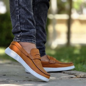 حراج شگفت انگیز کفش  کالج مردانه پسرانه  زیبا و خاص رنگ  قهوه ای روشن باارسال رایگان