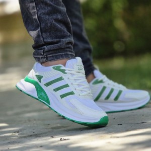 فروش بی نظیر  کفش اسپرت مردانه پسرانه مدل ادیداس راحت و مقاوم  رنگ سفید مشکی ارسال رایگان