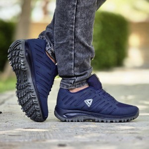 فروش باورنکردنی  کفش اسپرت  مردانه و پسرانه  مدل ریبوک زیبا و جدید رنگ مشکی قهوه ای با ارسال رایگان