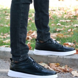 فروش شگفت انگیز کفش اسپرت مردانه پسرانه  راحت و شیک  رنگ مشکی  ارسال رایگان