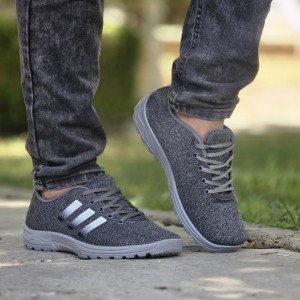 فروش فوق العاده کفش اسپرت مردانه پسرانه مدل ادیداس  با کیفیت و راحت  رنگ مشکی ارسال رایگان