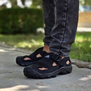 فرووووش ویژه کفش تابستانه مردانه شیک و عالی  رنگ مشکی باارسال رایگان