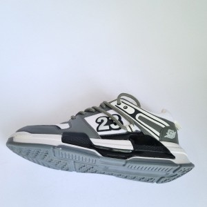 حراج کفش اسپرت مردانه پسرانه مدل جردن 23 رنگ مشکی سفید نارنجی پرطرفدار  با ارسال رایگان