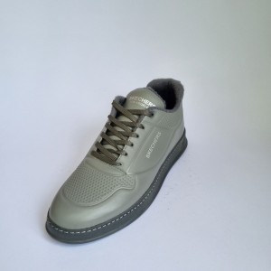 فروش واقعی  کفش اسپرت مردانه پسرانه مدل اسکیچرز  مناسب برای افراد شیک پسند و خوش سلیقه رنگ مشکی  تمام   با ارسال رایگان