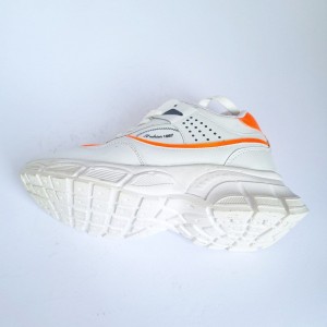 فروش  استثنایی کفش اسپرت دخترانه مدل فشیون بسیار شیک و جذاب  رنگ مشکی سبز   باارسال رایگان