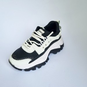 فروش  استثنایی کفش اسپرت دخترانه مدل فشیون بسیار شیک و جذاب  رنگ مشکی سبز   باارسال رایگان