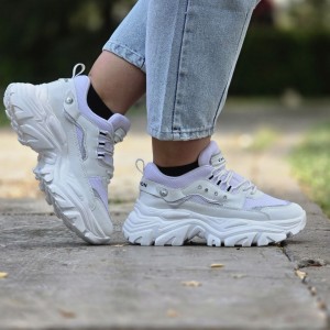 حراجی ویژه کفش اسپرت زنانه دخترانه فشیون مدل نگینی جدید و منحصر بفرد رنگ کرم تمام  باارسال رایگان