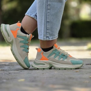 حراجی این هفته  کفش اسپرت زنانه دخترانه  مدل فشیون خاص و بی نظیر رنگ کرم سبز  باارسال رایگان