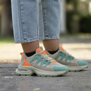 فروش خاص کفش اسپرت زنانه دخترانه فشیون مدل نگینی نرم و سبک رنگ سفید تمام  باارسال رایگان