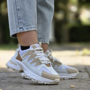 حراجی این هفته  کفش اسپرت زنانه دخترانه  مدل فشیون خاص و بی نظیر رنگ کرم سبز  باارسال رایگان