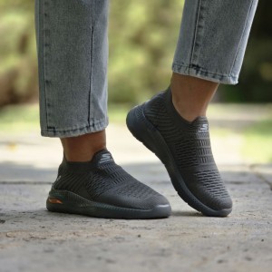 فروش جذاب  کفش اسپرت زنانه و دخترانه  جورابی مدل اسکیچرز شیک و دلبر رنگ طوسی باارسال رایگان