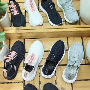 فروش عالی کفش اسپرت زنانه و دخترانه  جورابی مدل fashion بادوام و راحت  رنگ مشکی طوسی باارسال رایگان کد 5060