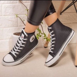 تخففیفف ویژه کفش کتونی  اسپرت ونس دخترانه زنانه مدل  CK رنگ کرم قهوه ای جدید با ارسال رایگان