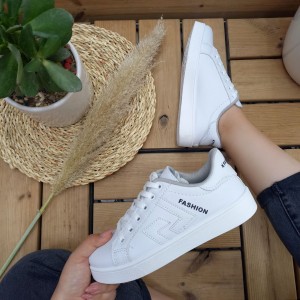 کفش کتونی اسپرت دخترانه و زنانه مدل Fashion رنگ سفید تمام