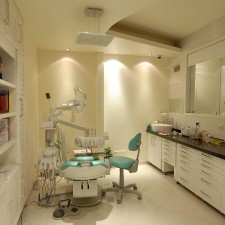 دندانپزشکی اقساطی میتال دنتال ( فقط تهران )