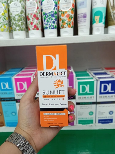 کرم ضد آفتاب رنگی درمالیفت پوست چرب شماره1 Spf50 40 میلی لیتر 