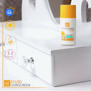 فلوئید ضدآفتاب بی‌رنگ مای SPF50 مدل Hyaluronic Acid مناسب انواع پوست، حجم 50 میلی‌لیتر