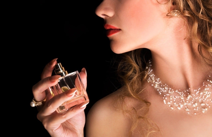 عطر زنانه تحریک کننده مردان