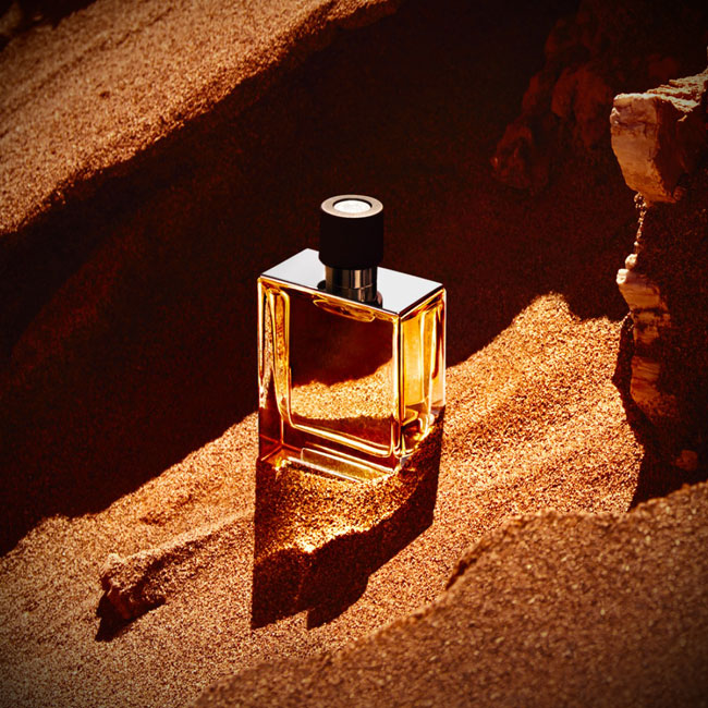 عطری که خط بو داشته باشد