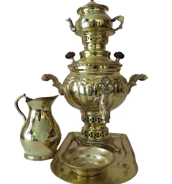 سماور ذغالی 1 لیتری برنجی با سرویس کامل