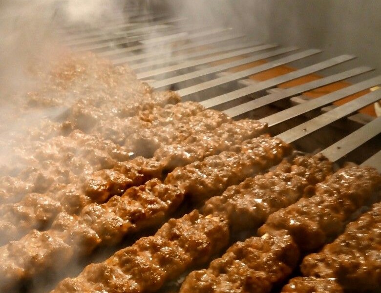 فروش کباب پز ایستاده، آپارتمانی و موتوردار در چادگان