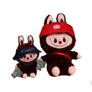 عروسک لبوبو