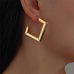 فروش گوشواره طلا در اصفهان