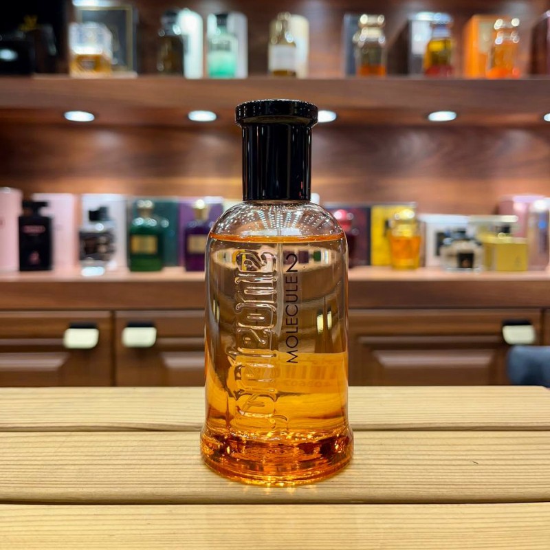 ادکلن مردانه کورلئونه مدل Molecule 2 حجم 100 میل Corleone Molecule 2 Men's Eau De Parfum