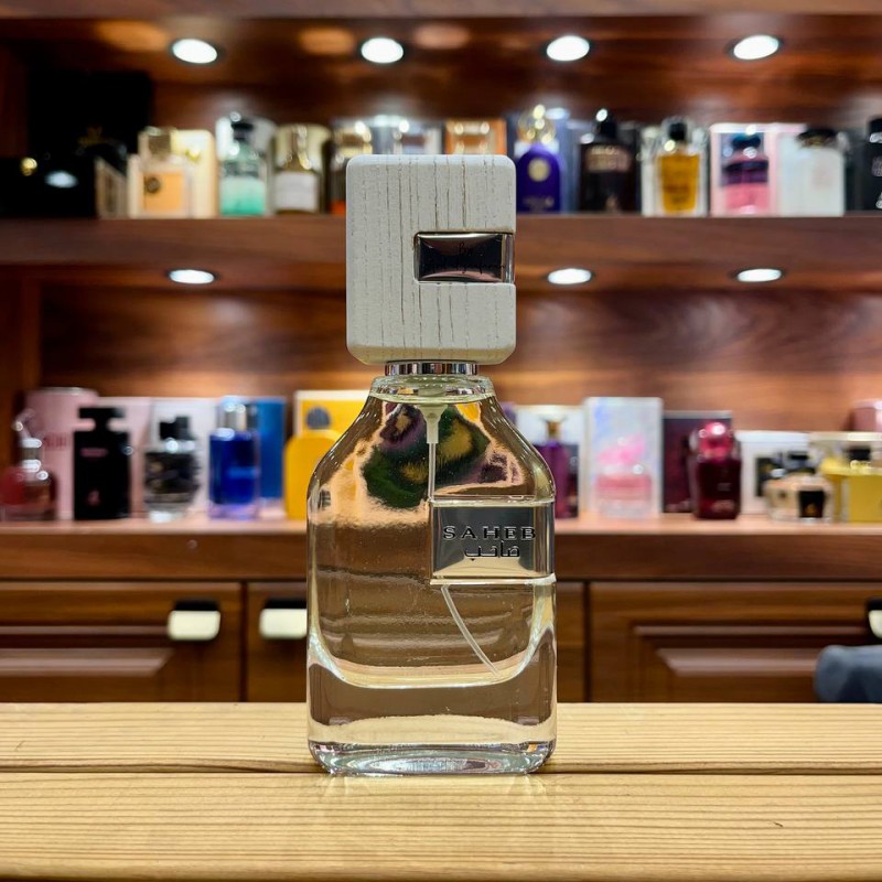 ادکلن صاحب اینتنس سفید ارض الزعفران  70میل Saheb Intenseمشابه لویی ویتون ایمجنیشن