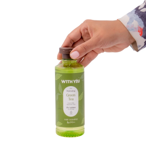 شامپو مو ویت یو مدل Green Tea مناسب برای انواع مو حجم 300 میلی لیتر