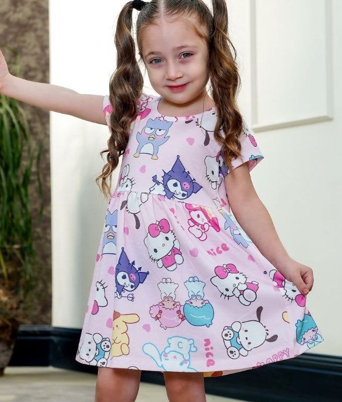 پیراهن دخترانه کیتی و دوستان