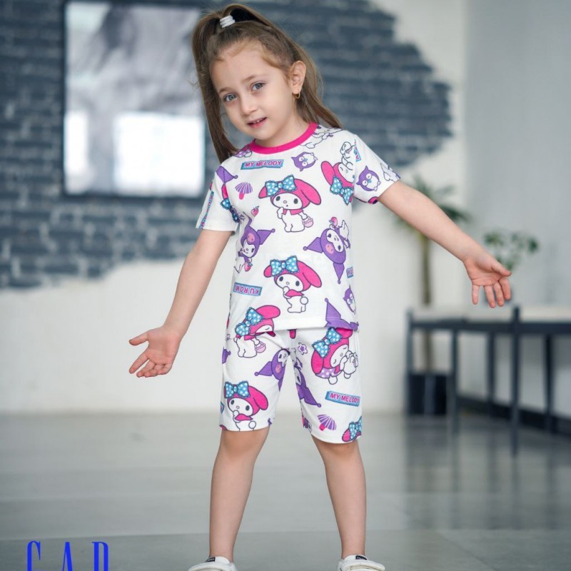 تیشرت شلوارک کرومی و ملودی یقه صورتی