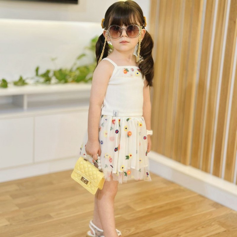 ست گلدوزی شكوفه