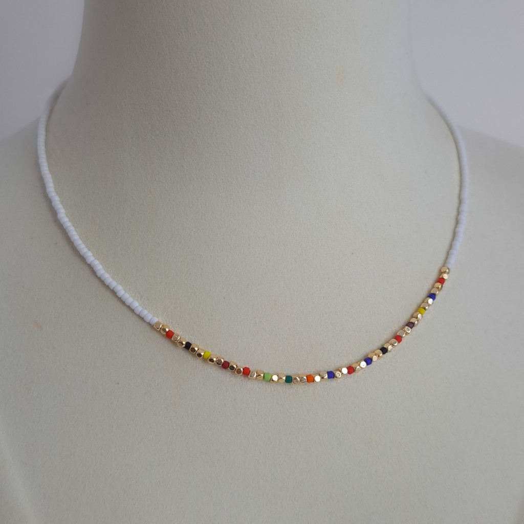گردنبند مهره ای سفید و مهره رنگی*