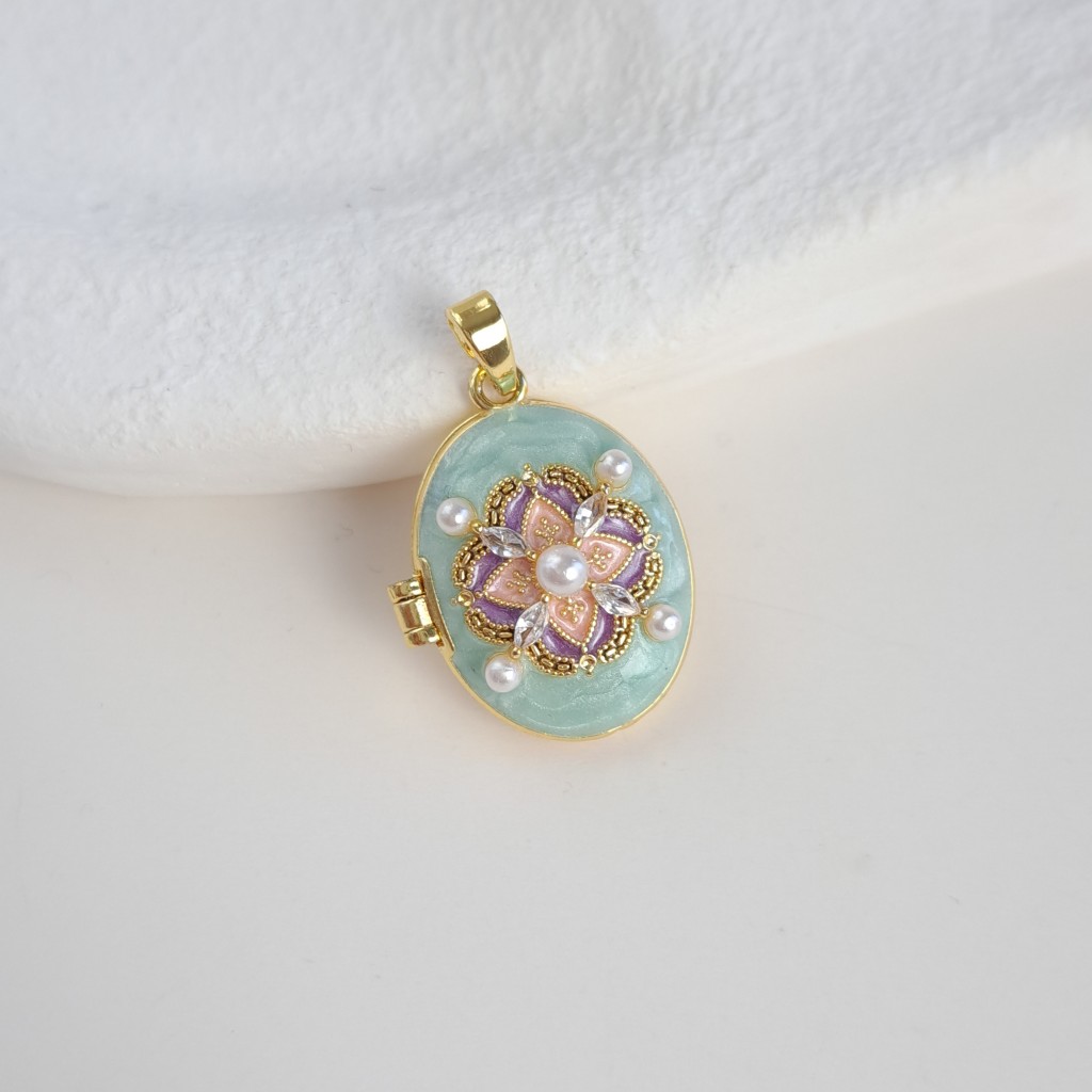 لاکت بیضی مرواریدهای ریز سبز*