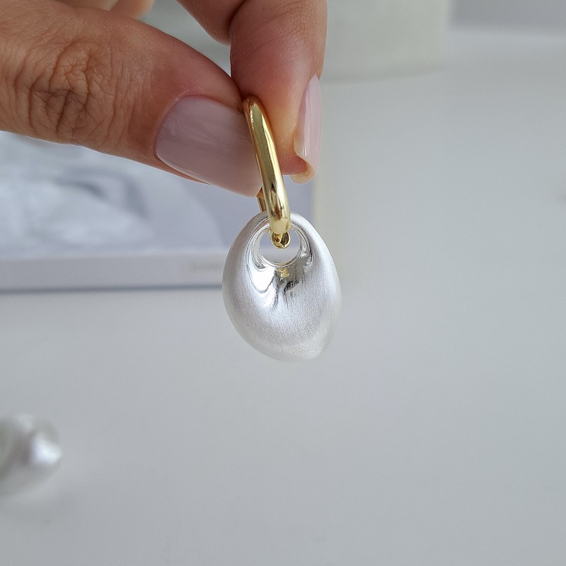 گوشواره کره ای گلبرگ دو رنگ