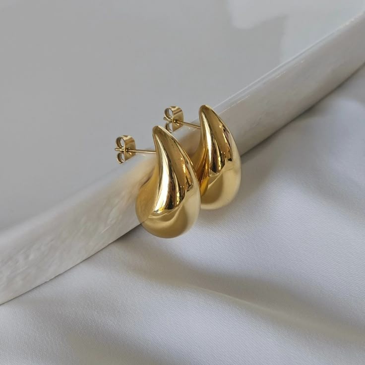 گوشواره قطره بوتگا کوچک استیل ( کد  3 در عکس )