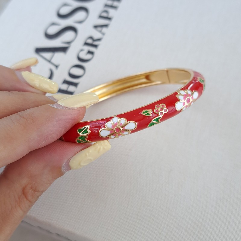 دستبند بنگل میناکاری قرمز با گل سفید