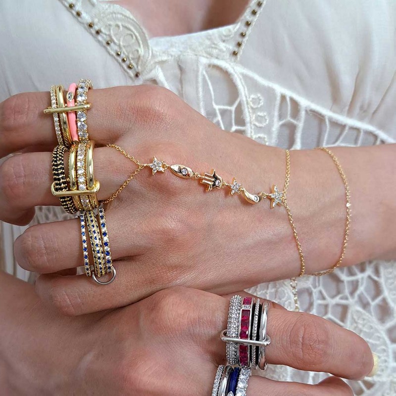 دستبند تمیمه ماه و ستاره