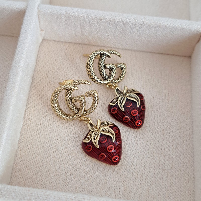 گوشواره توتفرنگی قرمز گوچی (مستر)*